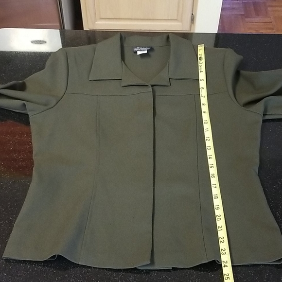 🐢OD Green Skirt Set - Picture 8 of 10